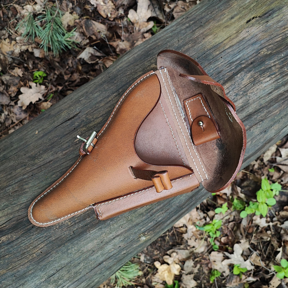 Brown holster for Luger P08 pistol