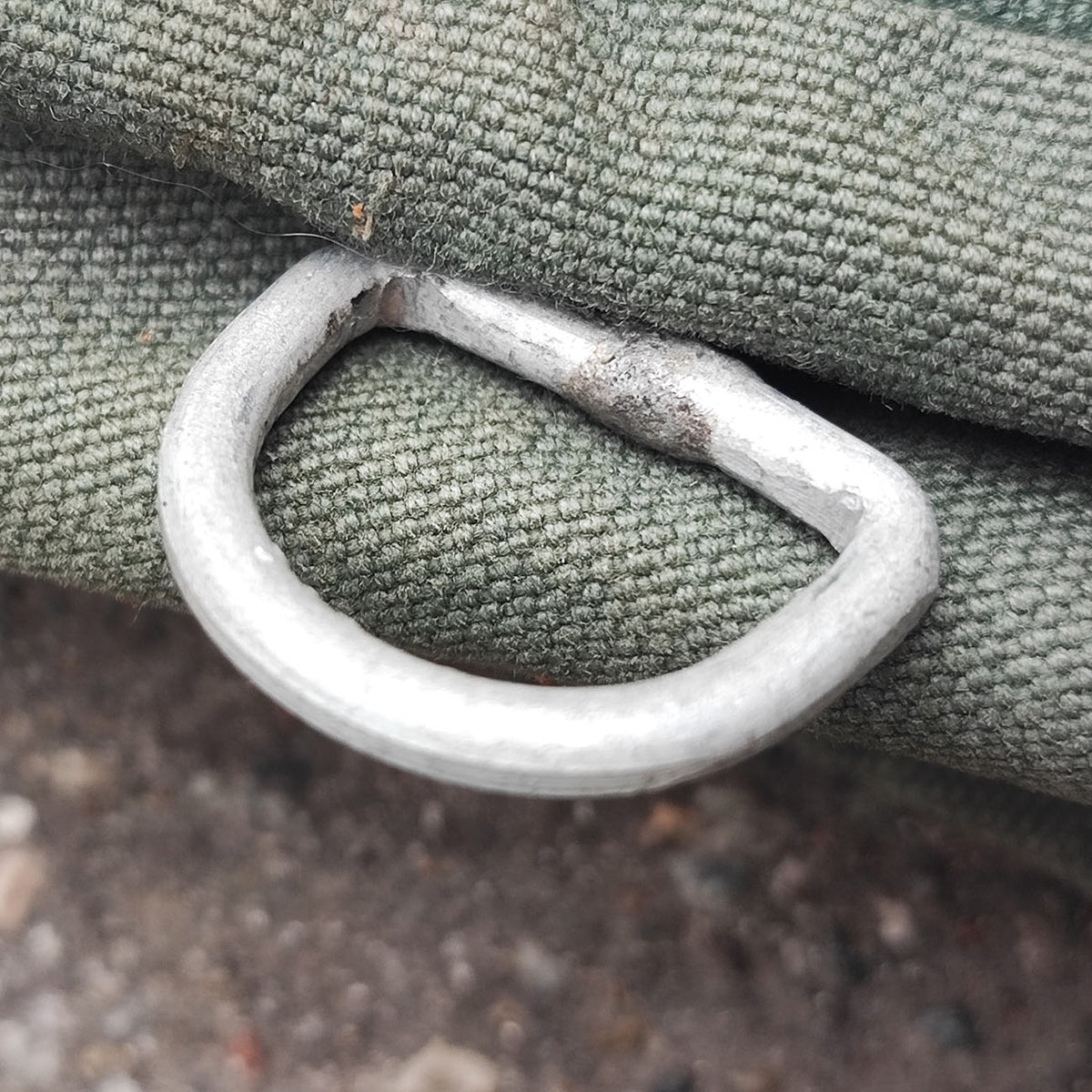 1 pc. D-ring for breadbag rear