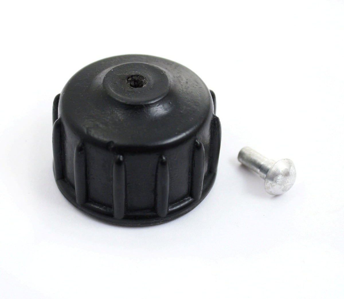 Late bakelite cap for German field bottle M31/40