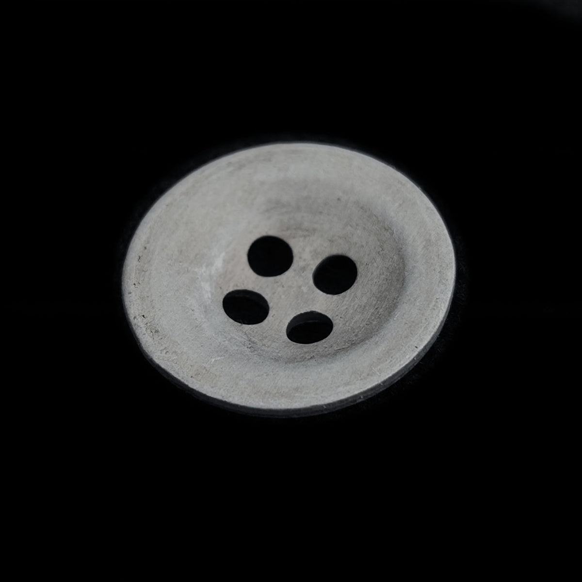 Button 17 mm 4 holes for clothes