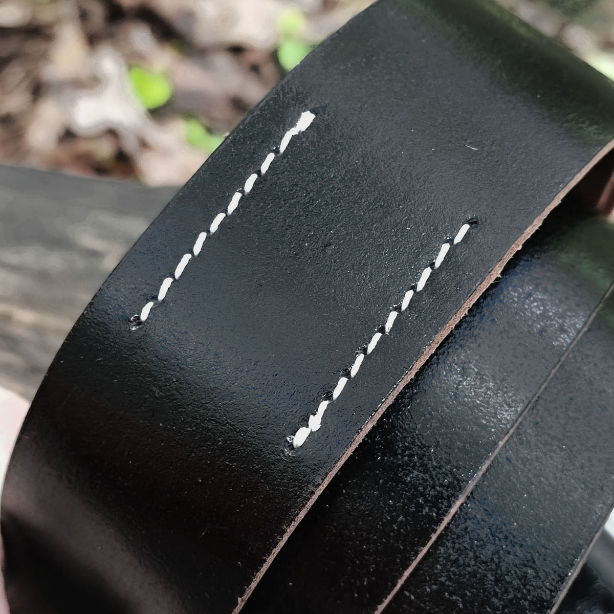 Waist belt without buckle