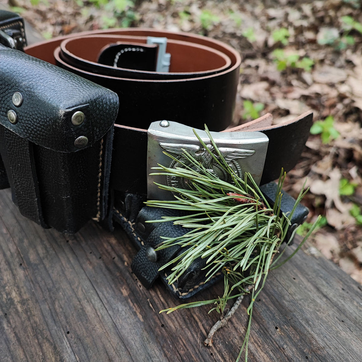 Waist belt without buckle