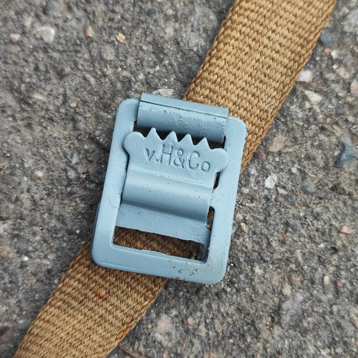 Tropical crocodile buckle 16 mm for field bottle